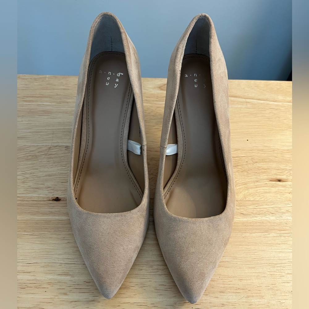 Tan/Beige textured heels. Size 7. Worn once. From target.